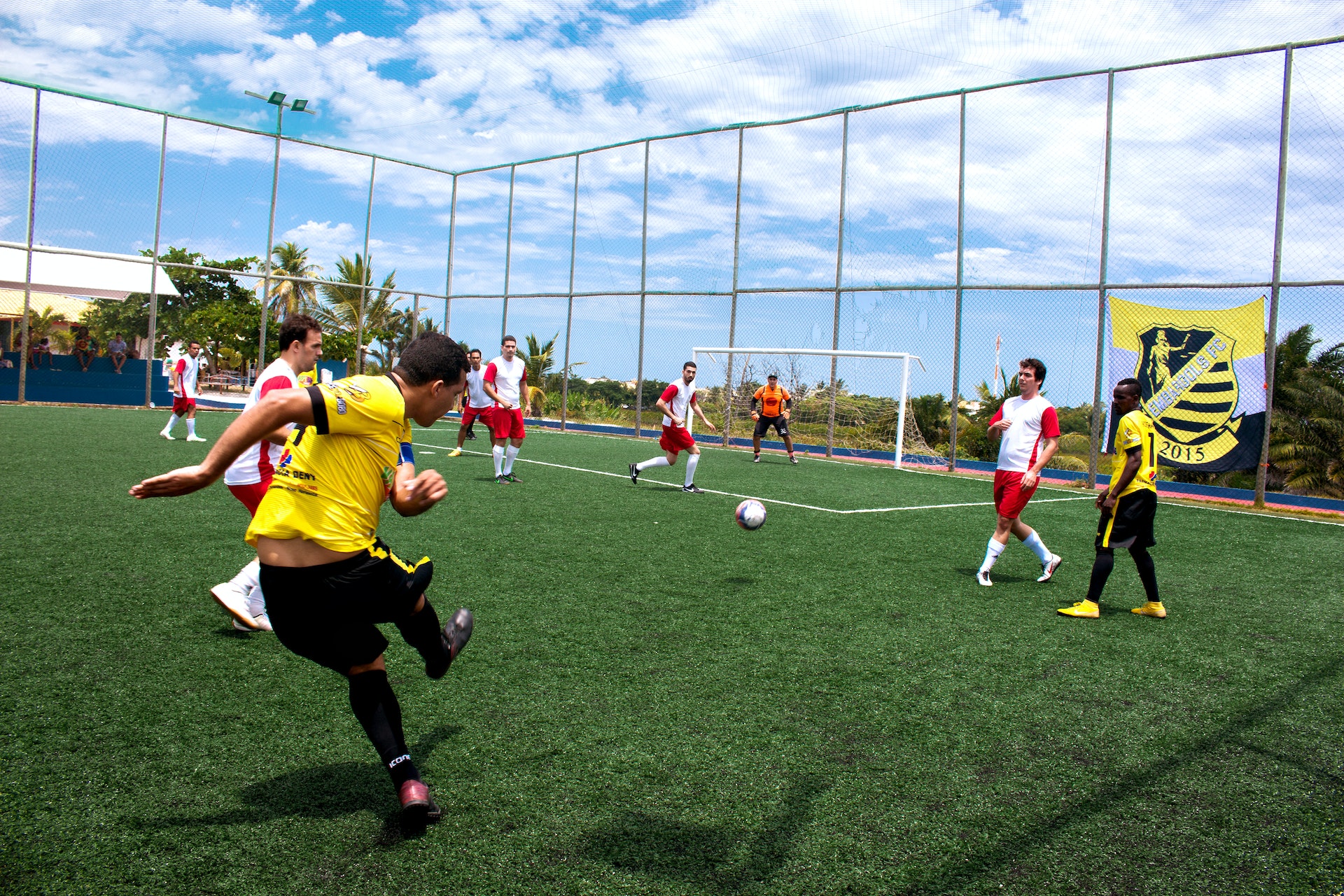 How To Make Money From Betting On Football - The Key To Success